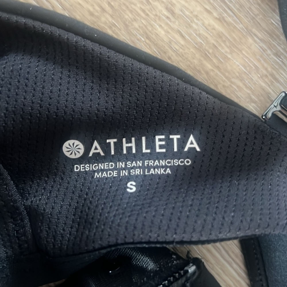 Sports Bra - Picture 4 of 4